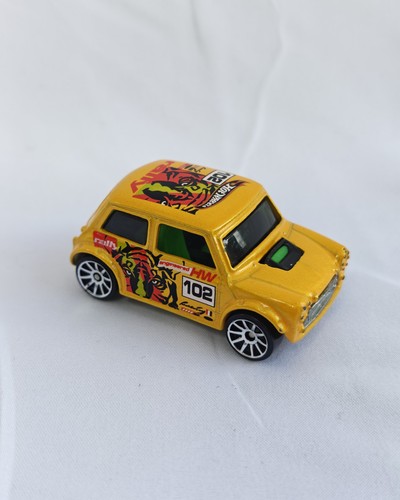 Hot wheels morris mini tiger - hot,