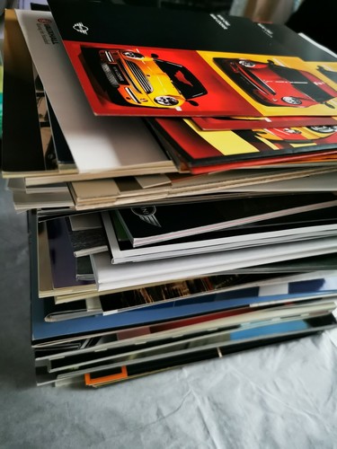 Car brochures technical - brochures,,