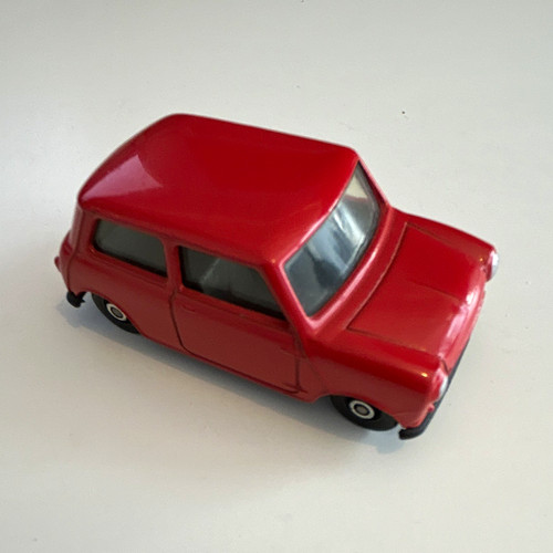 Corgi diecast morris - morris, mini