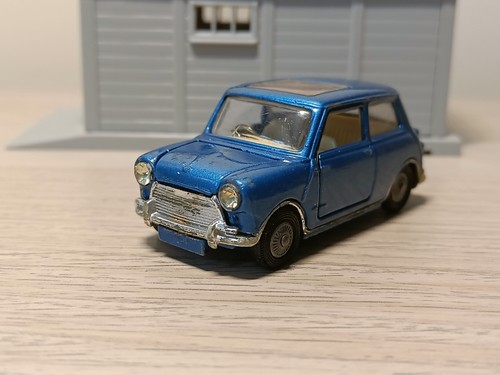Corgi toys 334 bmc mini - toys,